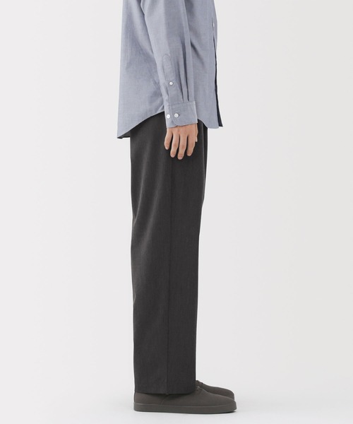 無印良品（ムジルシリョウヒン）の「紳士　乾きやすいイージータックワイドパンツ（その他パンツ・メンズ・ブラック/ブラウン系/チャコールグレー/ダークネイビー・S/M/L/XL）」の10枚目の写真