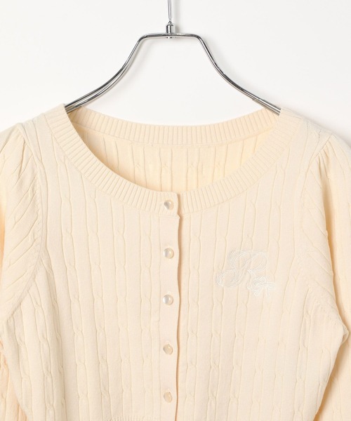 repipi armario（レピピ アルマリオ）の「【girly line】ケーブルニットショートカーディガン（カーディガン/ボレロ・キッズ・サックスブルー/ブラック/アイボリー・LARGE/MEDIUM）」の12枚目の写真