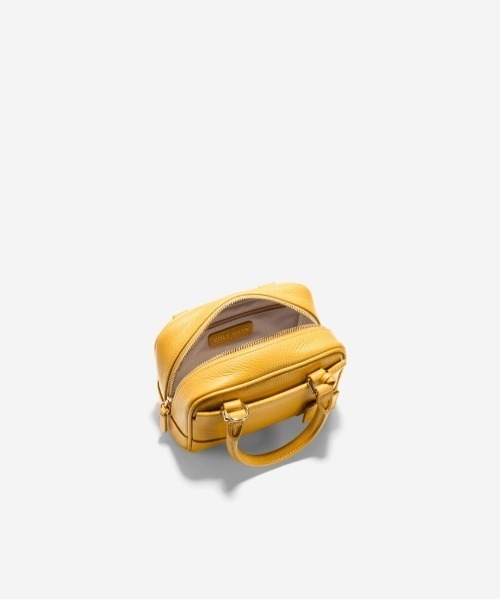 COLE HAAN(コールハーン)の「ビバリーミニサッチェル womens(ハンドバッグ・レディース・イエロー・OSFA)」の4枚目の写真