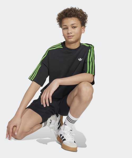 adidas(アディダス)の「adidas × Minecraft Tシャツ キッズ adidas(アディダス)の「adidas × Minecraft Tシャツ キッズ