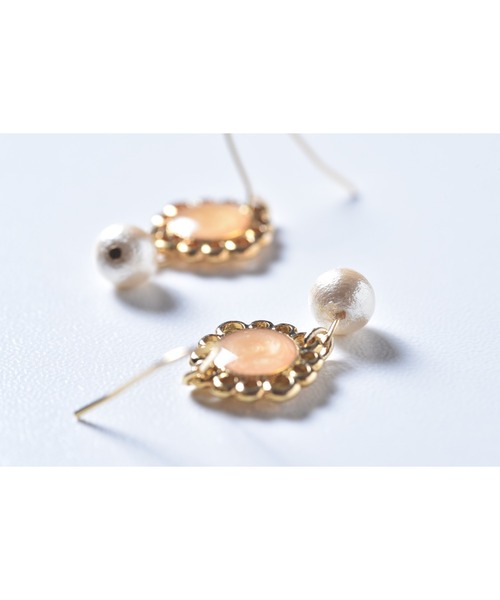 tone（トーン）の「【Astyle】オレンジフラワーステンレスピアス(MA)（ピアス（両耳用）・レディース・ゴールド・FREE）」の3枚目の写真