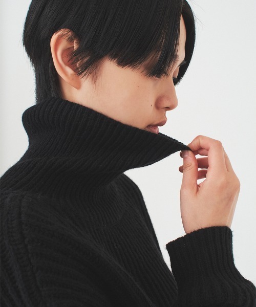 soduk（スドーク）の「【soduk】hole knit（ニット/セーター・レディース・ブラック/パープル・ONE SIZE）」の3枚目の写真