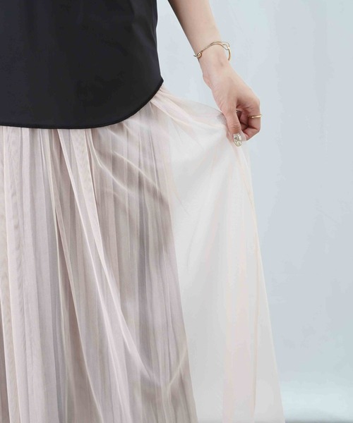 LUCA/LADY LUCK LUCA(ルカ/レディラックルカ)の「LC/LLL リバーシブルチュールプリーツスカート(スカート・レディース・グレー/ベージュ・FREE)」の9枚目の写真