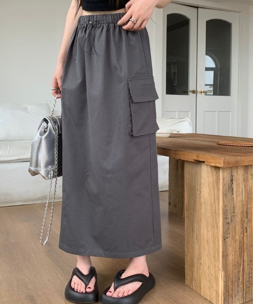 cammie（キャミー）の「カーゴ風フラップポケットスカート（スカート・レディース・ブラック/ダークグレー・MEDIUM/LARGE）」の11枚目の写真
