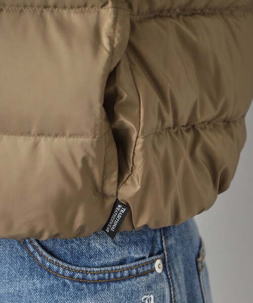 Traditional Weatherwear（トラディショナルウェザーウェア）の「Traditional Weatherwear（トラディショナル ウェザーウェア）ARKLEY ダウンジャケット（ダウンジャケット/コート・レディース・ブラック/ベージュ/グレー・01/02）」の18枚目の写真