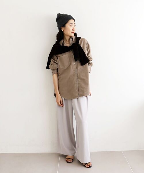 le.coeur blanc（ルクールブラン）の「刺繍カラーダブルポケットオーバーシャツ（シャツ/ブラウス・レディース・ピンク系その他/ダークグレー/サンドベージュ・38）」の18枚目の写真