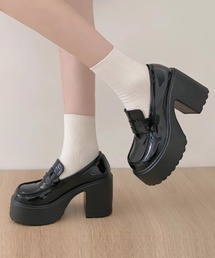 厚底タンクソールローファー