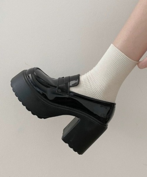 yuue' ( wear )(ユーイ)の「厚底タンクソールローファー(ローファー・レディース・ブラック/ブラック系その他・24.5cm/23.5cm/23.0cm/24.0cm)」の14枚目の写真
