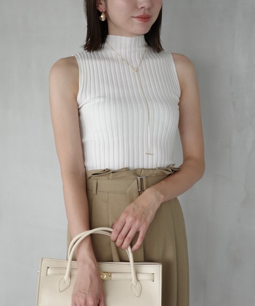 anuans(アニュアンス)の「ノースリーブウールリブニットトップス(ニット/セーター・レディース・モカ/ブラウン/アイボリー/ブラック/グレー/レッド・FREE)」の2枚目の写真