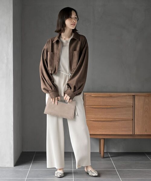 rps(アールピーエス)の「スエードポンチショートブルゾン(ブルゾン・レディース・グレイッシュベージュ/ブラウン/チャコールグレー・フリー)」の10枚目の写真