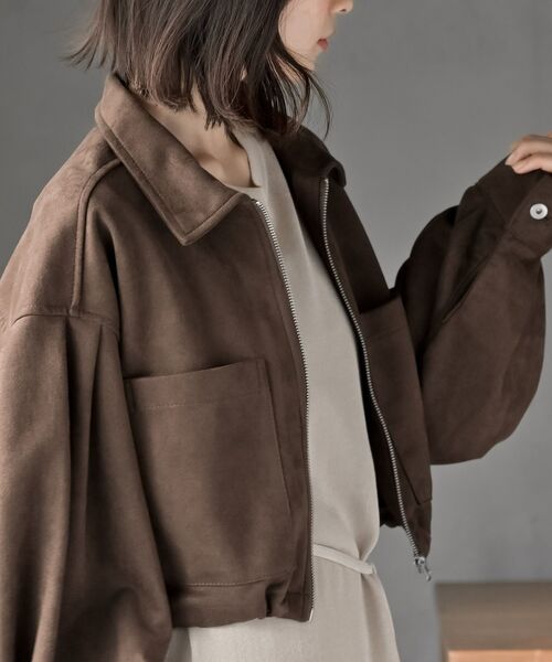 rps(アールピーエス)の「スエードポンチショートブルゾン(ブルゾン・レディース・グレイッシュベージュ/ブラウン/チャコールグレー・フリー)」の4枚目の写真