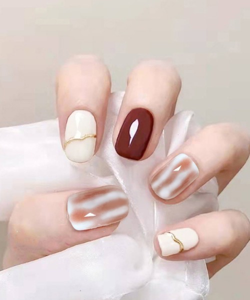 セール】簡単にネイルチップ ハンドネイルチップ バタフライデザイン