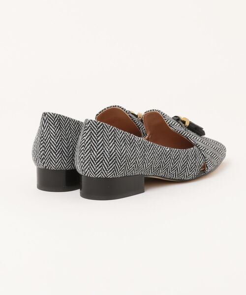 COLE HAAN（コールハーン）の「バーニャ タッセル フラット womens（パンプス・レディース・ブラック・5/5.5/6/6.5/7/7.5/8/8.5）」の10枚目の写真