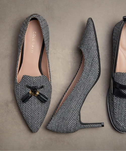 COLE HAAN（コールハーン）の「バーニャ タッセル フラット womens（パンプス・レディース・ブラック・5/5.5/6/6.5/7/7.5/8/8.5）」の2枚目の写真