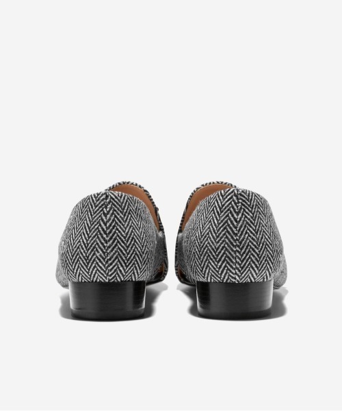 COLE HAAN（コールハーン）の「バーニャ タッセル フラット womens（パンプス・レディース・ブラック・5/5.5/6/6.5/7/7.5/8/8.5）」の7枚目の写真