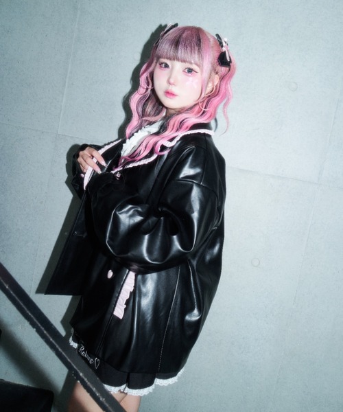 エムズグレーシー　フリル　フェイクレザージャケット セール】配色フリルフェイクレザージャケット / オーバーサイズ