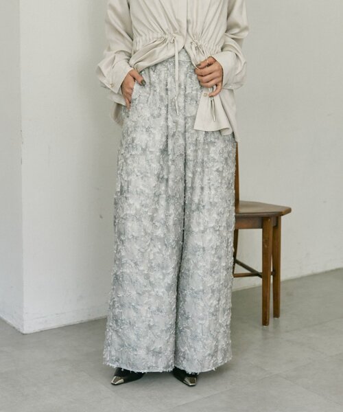 ear PAPILLONNER（イアパピヨネ）の「グリッターパンツ【SUM1 STYLE】（その他パンツ・レディース・シルバー/ゴールド・FREE）」の2枚目の写真