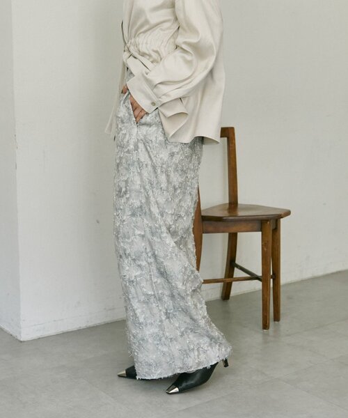 ear PAPILLONNER（イアパピヨネ）の「グリッターパンツ【SUM1 STYLE】（その他パンツ・レディース・シルバー/ゴールド・FREE）」の5枚目の写真