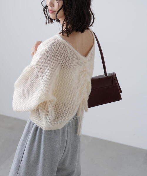 FREE'S MART（フリーズマート）の「◆前後２ＷＡＹドロストショート丈ニット（ニット/セーター・レディース・ホワイト/ブラウン/ブラック・FREE）」の16枚目の写真