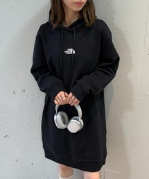 THE NORTH FACE（ザノースフェイス）の「【THE NORTH FACE】ワンピースパーカー 8EEE/W ESSENTIAL RELAXED HOODED DRESS ロングパーカー（ワンピース）」