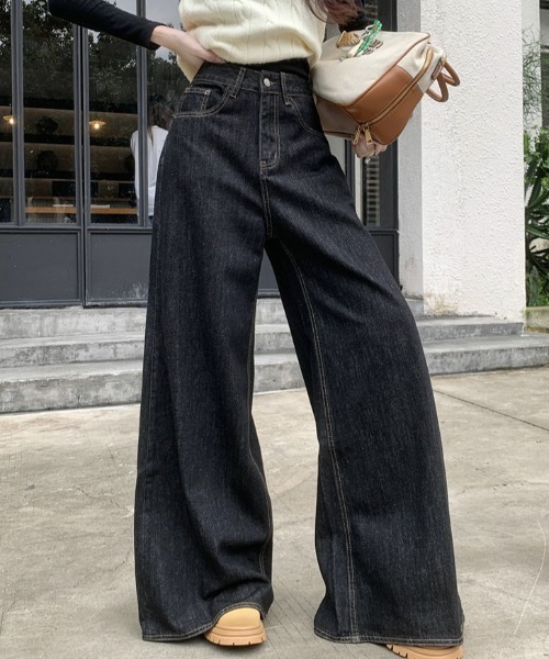 FREE STYLISTS(フリー スタイリスト)の「YUGA_YGMC High-waisted baggy denim pants(デニムパンツ・レディース・ブラック/インディゴブルー・S/M/L)」の4枚目の写真