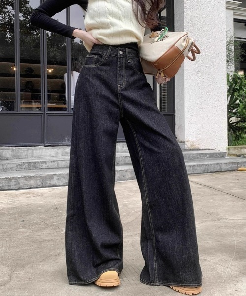 FREE STYLISTS(フリー スタイリスト)の「YUGA_YGMC High-waisted baggy denim pants(デニムパンツ・レディース・ブラック/インディゴブルー・S/M/L)」の7枚目の写真