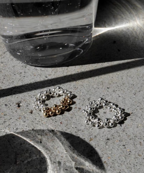 Soierie（ソワリー）の「ポム チェーン シンプル リング / Pome chain simple ring（リング・レディース・シルバー/シルバー×ゴールド・S/L）」の6枚目の写真