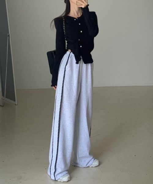 FREE STYLISTS（フリー スタイリスト）の「YUGA_YGMC Side stitch easy sweatpants（スウェットパンツ・レディース・ライトグレー/ブラウン・FREE）」の21枚目の写真