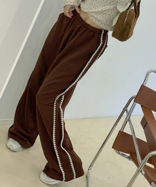 FREE STYLISTS（フリー スタイリスト）の「YUGA_YGMC Side stitch easy sweatpants（スウェットパンツ・レディース・ライトグレー/ブラウン・FREE）」の12枚目の写真