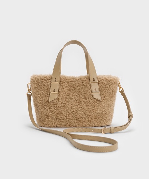 CHARLES & KEITH（チャールズ & キース）の「Shania ミニシャナイア