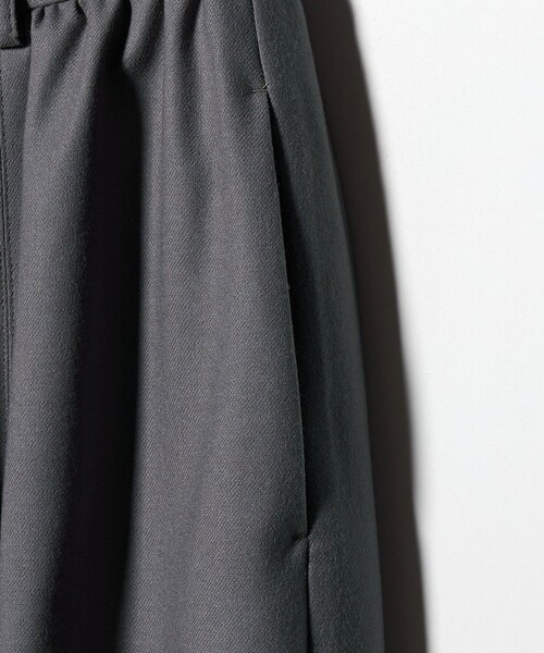 AEWEN MATOPH（イウエン マトフ）の「＜AEWEN MATOPH＞パネルギャザーパンツ（その他パンツ・レディース・ブラック/オフホワイト/モカ・34/36/38）」の21枚目の写真