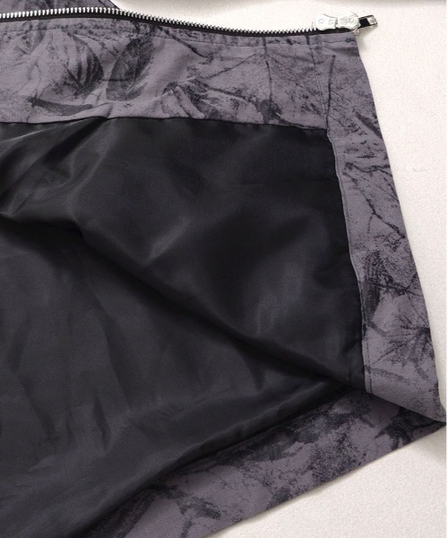 CavariA（キャバリア）の「『CavariA/キャバリア』総柄ZIP JKT（ブルゾン・メンズ・チャコール/ベージュ・L/M）」の15枚目の写真