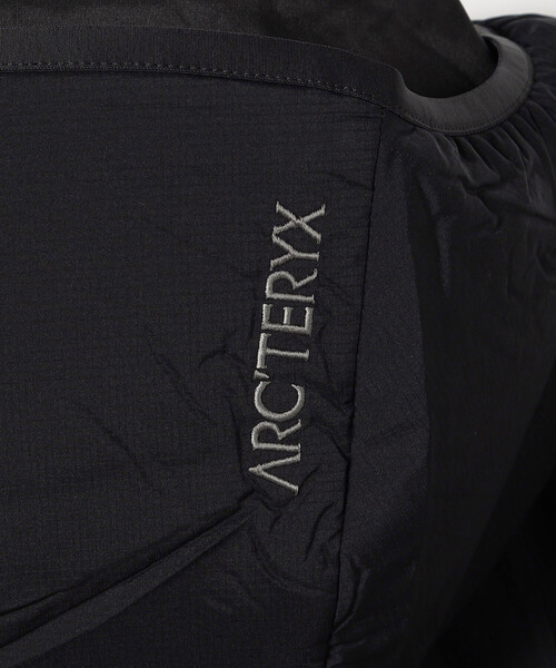ARC'TERYX(アークテリクス)の「ARC'TERYX/アークテリクス Atom Hoody M(ブルゾン・メンズ・ブラック・SMALL/MEDIUM/LARGE/X-LARGE)」の5枚目の写真