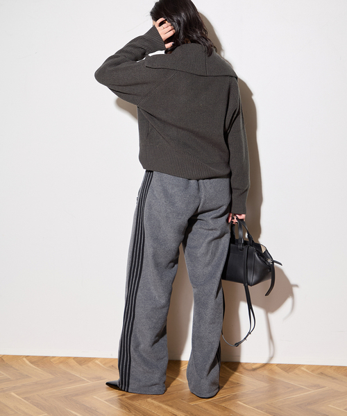 journal standard L'essage（ジャーナルスタンダードレサージュ）の「バルーンセーラーカラーニット（ニット/セーター・レディース・ブルー系その他/キャメル/ブラック系その他・FREE）」の16枚目の写真