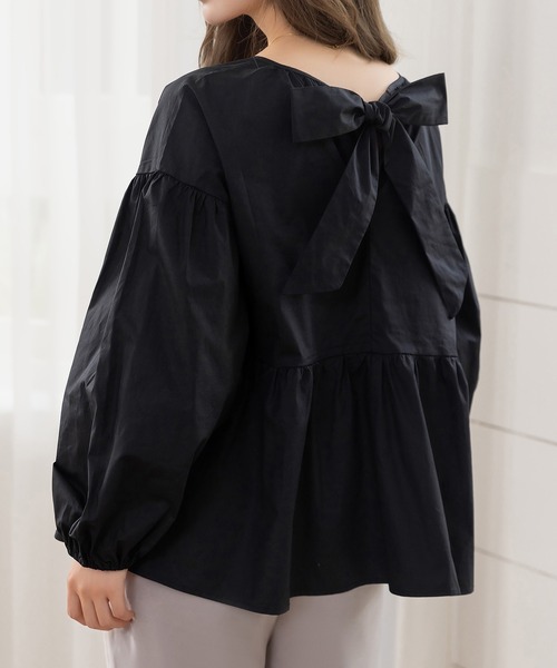 DAY CLOSET(デイ クローゼット)の「【バックリボンで360度きれい魅せ】長袖コットンブロードスモックペプラムブラウス レディース(シャツ/ブラウス・レディース・ブラック/ブラウン/ホワイト/ドット・FREE)」の3枚目の写真