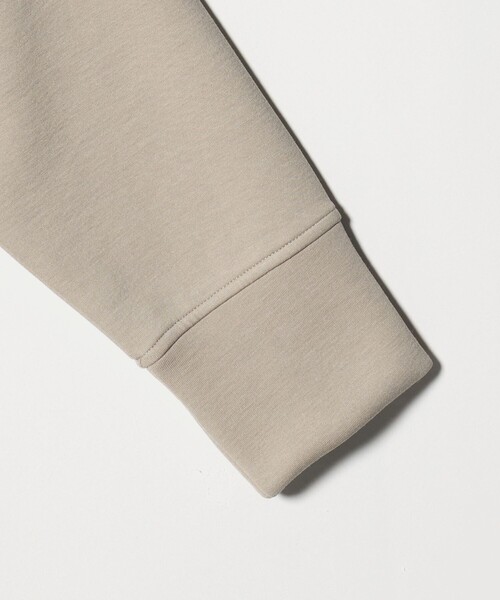 green label relaxing(グリーンレーベルリラクシング)の「【WEB限定】<at ease>ダンボール スリット プルオーバー カットソー(Tシャツ/カットソー・レディース・ナチュラル/モカ/ダークグレー・FREE)」の12枚目の写真