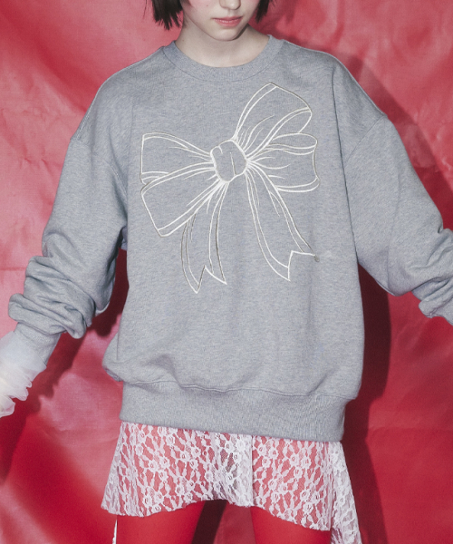 RONRON(ロンロン)の「BIG RIBBON LINE SWEATSHIRT GREY(スウェット・レディース・その他・FREE)」の3枚目の写真
