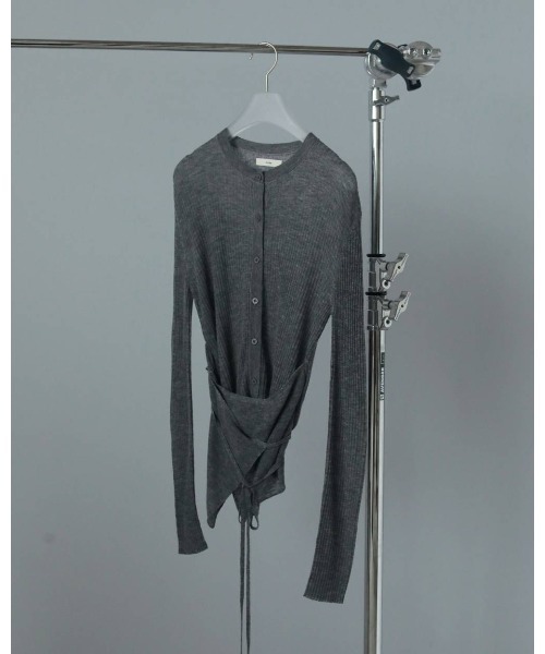 anuke（アンヌーク）の「anuke Wool Cachecoeur Cardigan（カーディガン/ボレロ・レディース・ダークグレー/オフホワイト・FREE）」の6枚目の写真