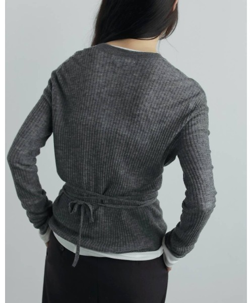 anuke（アンヌーク）の「anuke Wool Cachecoeur Cardigan（カーディガン/ボレロ・レディース・ダークグレー/オフホワイト・FREE）」の16枚目の写真