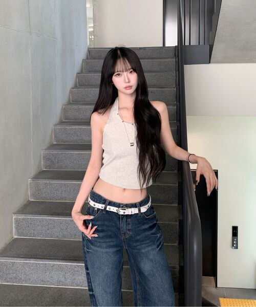 KHAKIPOINT(カーキポイント)の「Damage Stud Halter Top (beige)(Tシャツ/カットソー・レディース・その他・FREE)」の4枚目の写真