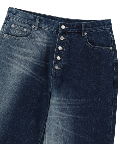 AAKAM（アーカム）の「Side Washed Button Denim Pants (Blue)（デニムパンツ・レディース・その他・1/2）」の16枚目の写真