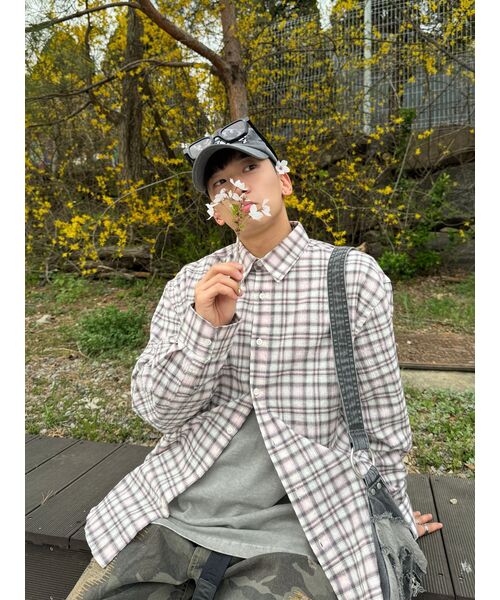 OUTSTANDING(アウトスタンディング)の「MIL SERIES LONG SLEEVE(VIET NAM TIGER)_PIGMENT KHAKI(Tシャツ/カットソー・レディース・その他・SMALL/MEDIUM/LARGE)」の11枚目の写真