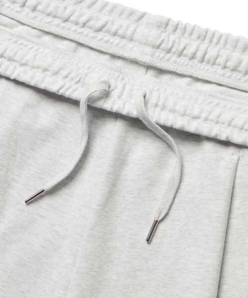 MUSINSA STANDARD（ムシンサスタンダード）の「ダブルニットワンタックワイドスウェットショーツ [オートミール]（その他パンツ・メンズ・その他・SMALL/MEDIUM/LARGE/X-LARGE/XX-LARGE/XXX-LARGE）」の10枚目の写真