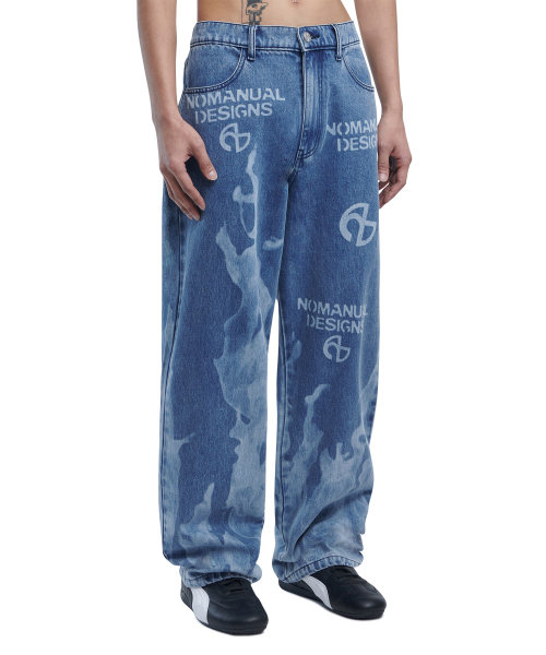 NOMANUAL(NOMANUAL)の「FLAME DENIM PANTS - WASHED BLUE(デニムパンツ・レディース・その他・SMALL/MEDIUM/X-SMALL)」の1枚目の写真