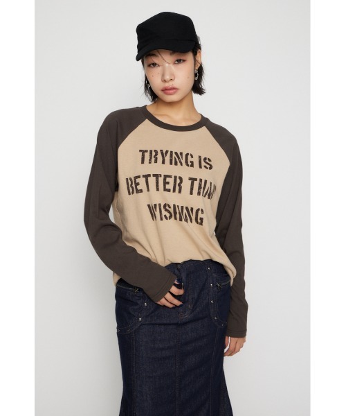 LAGUA GEM(ラグアジェム)の「FRONT LETTERING RAGLAN トップス(Tシャツ/カットソー・レディース・ブラック/ブラウン/ネイビー・FREE)」の6枚目の写真
