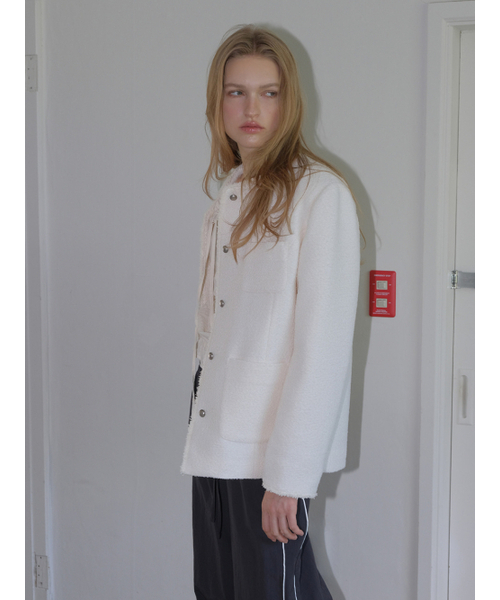 ETMON(エトモン)の「Round Fringe Tweed Jacket, Ivory(その他アウター・レディース・その他・F)」の4枚目の写真