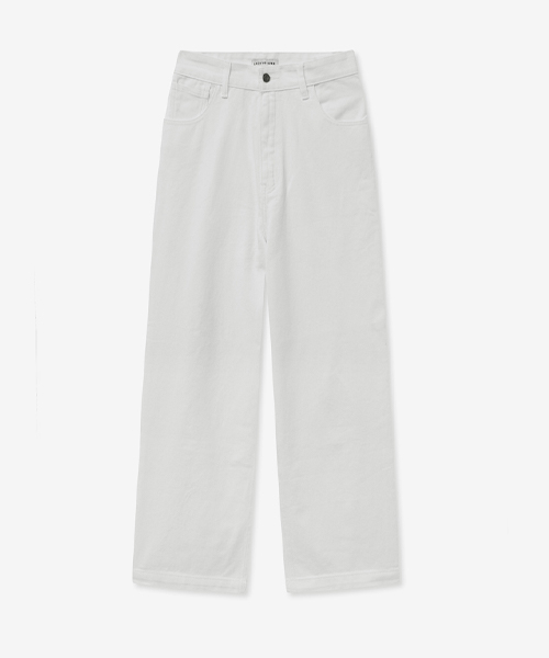 LADY VOLUME(レディーボリューム)の「WIDE FIT LOOSE DENIM PANTS_IVORY(デニムパンツ・レディース・その他・SMALL/MEDIUM)」の1枚目の写真