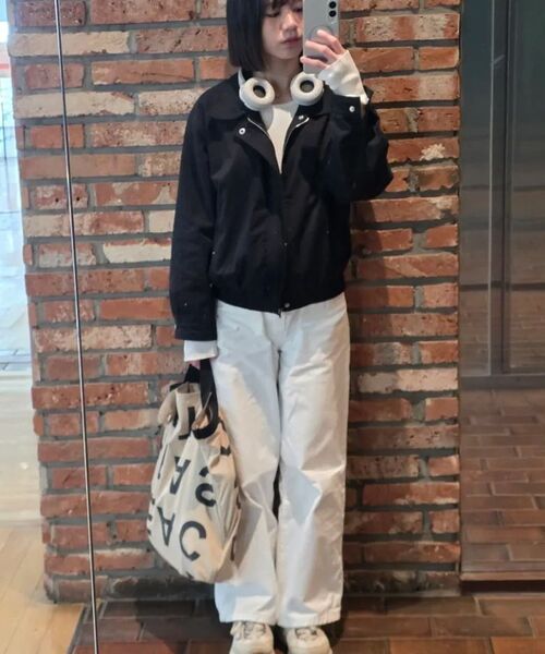 LADY VOLUME(レディーボリューム)の「WIDE FIT LOOSE DENIM PANTS_IVORY(デニムパンツ・レディース・その他・SMALL/MEDIUM)」の8枚目の写真