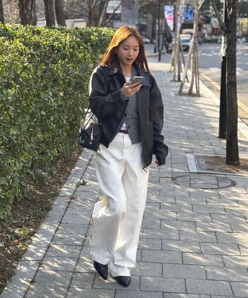 LADY VOLUME(レディーボリューム)の「WIDE FIT LOOSE DENIM PANTS_IVORY(デニムパンツ・レディース・その他・SMALL/MEDIUM)」の9枚目の写真