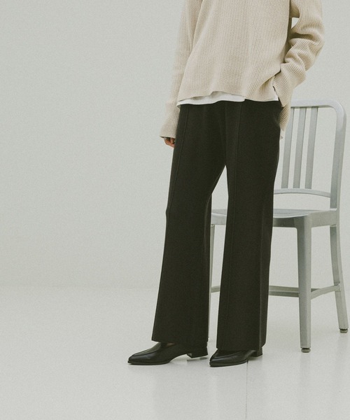 GLOBAL WORK（グローバルワーク）の「フワフワHugmeフレアパンツ/597985（その他パンツ・レディース・ダークブラウン/ブラック/チャコールグレー・MEDIUM/LARGE）」の5枚目の写真